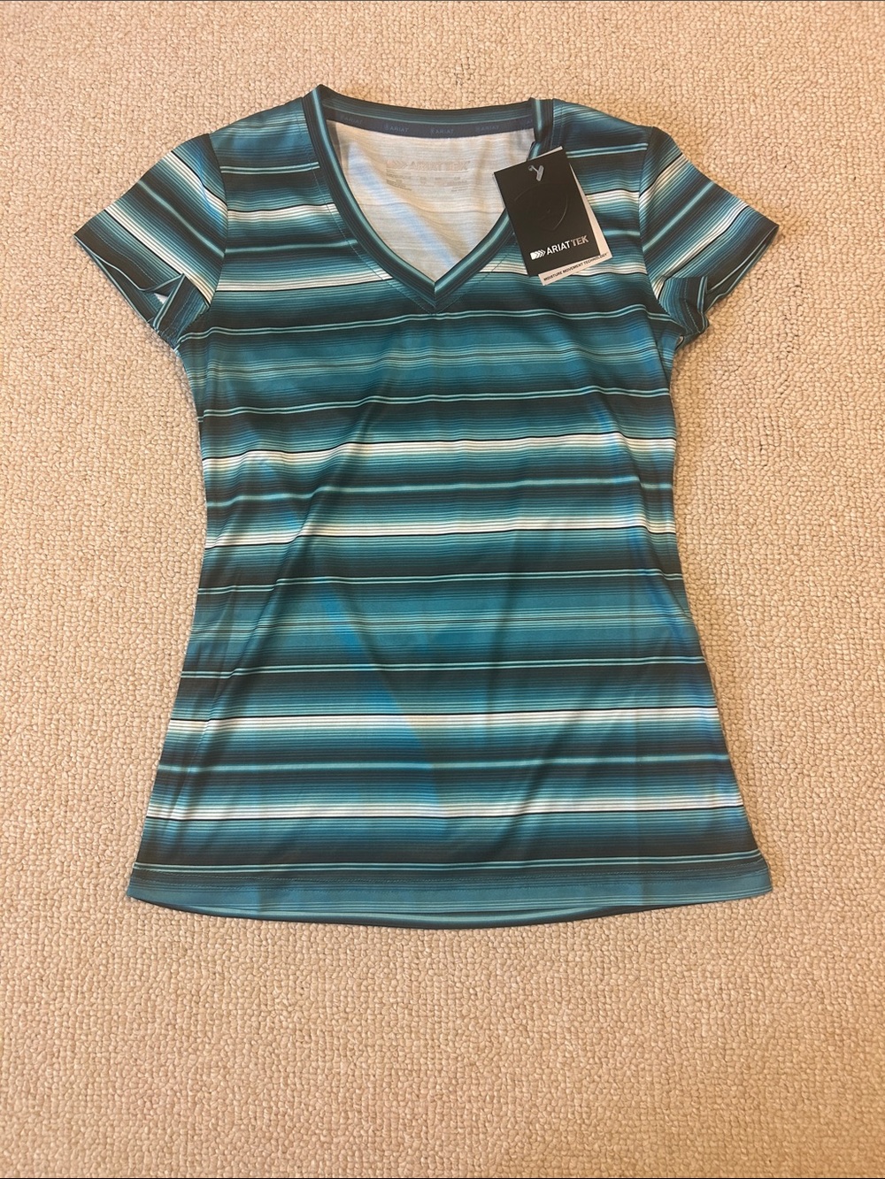 NWT Ariat short sleeve Laguna